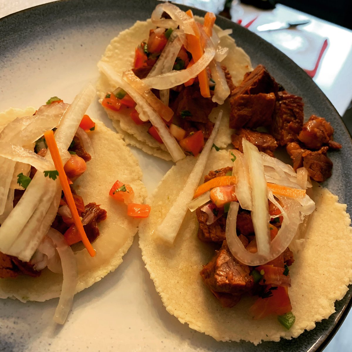 bravo_kitchen's tweet photo. Missing a taste of San Diego, so it’s street taco night! Marinated and grilled carne asada with fresh pico de gallo, spicy pickled onions and carrot on fresh warm homemade masa tortillas 😆

#KitchenBravo #tacos #SanDiego #food #foodie #cheflife #cook https://t.co/q3EREThd8m