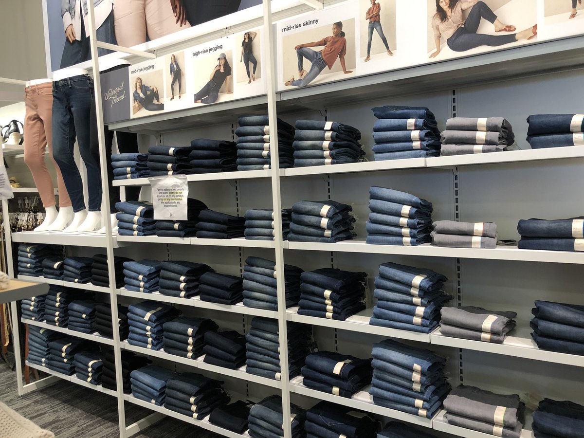 Another day, another beautiful wall of jeans at #T1445 @VM_courtney <a href="/SerraUv/">Sarah Holmes</a> <a href="/ErikaButchko/">Erika</a>