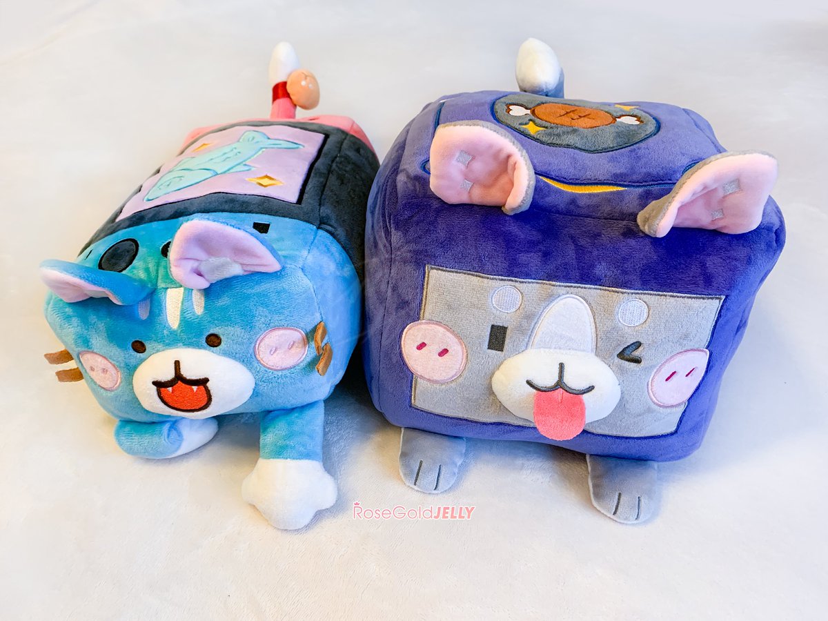 rosegoldjelly's tweet photo. First 80 Pre-Orders of my #PuppyCube and/or #SwitchCat will receive FREE vinyl stickers! ๐๐๐๐ https://t.co/wLObwWQsJJ