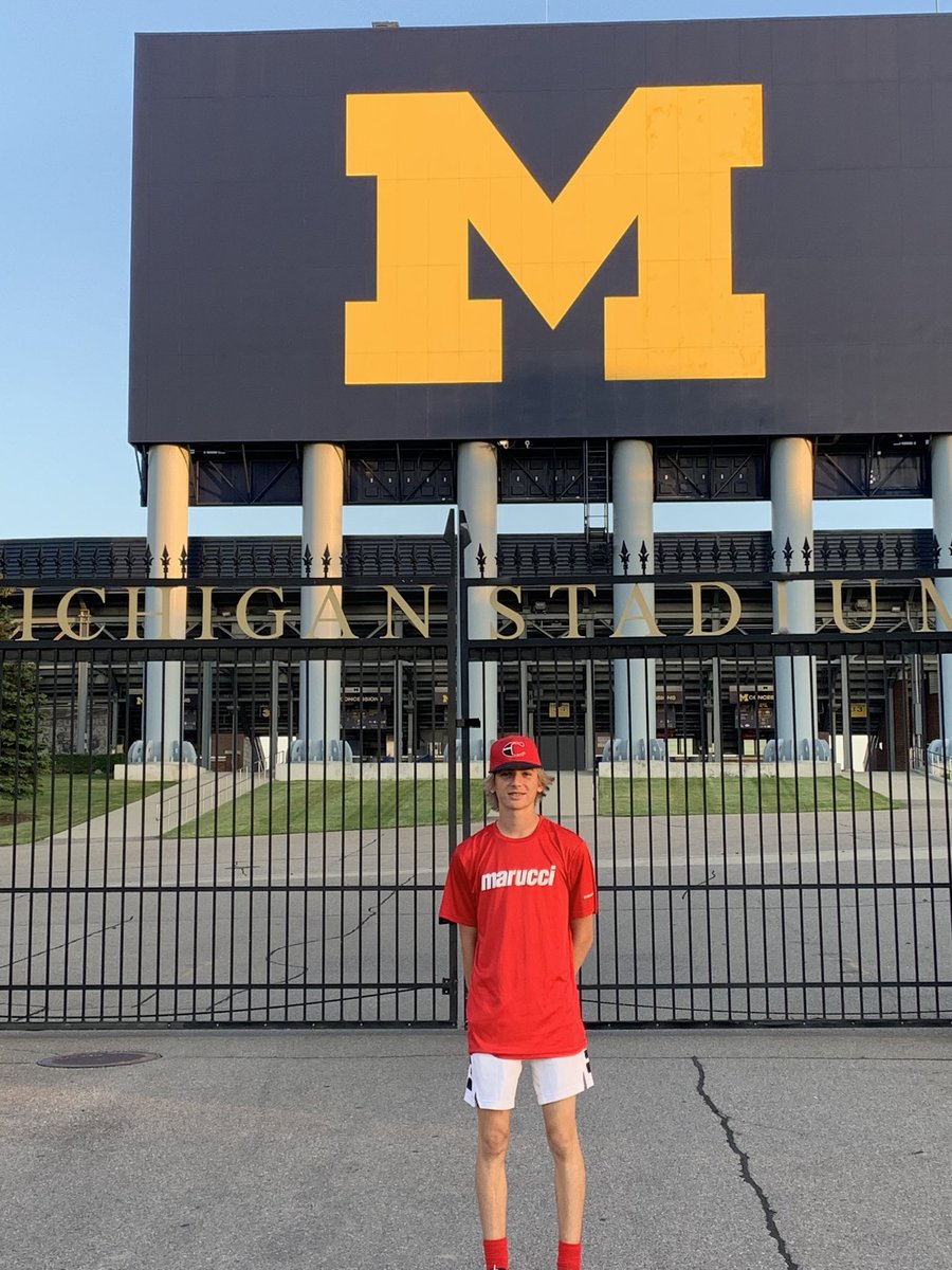 JeffFrye11's tweet photo. @_GoBroncos Matt’s playing baseball in Ann Arbor so we had to get a picture of this beautiful stadium https://t.co/YuaKQAkdVK