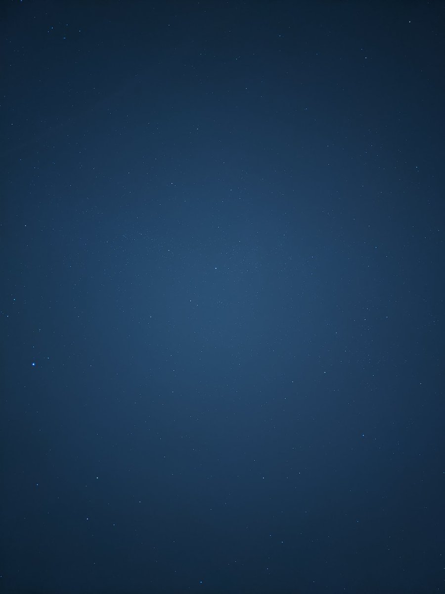 DefinitelyEv's tweet image. Stars.