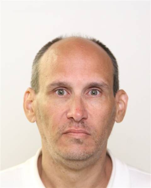 edmontonpolice's tweet photo. Public information and warning:  Sexual offender released : In the interest of public safety, the Edmonton Police Service is issuing the following warning; Curtis Poburan, 51 is a convicted sexual offender and the Edmonton Police Service believes he… https://t.co/yZ33nlXi6f https://t.co/TrevABXXJ2