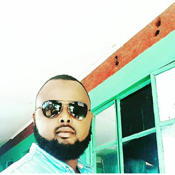 IssackAbdirahm1's tweet photo. #NewProfilePic https://t.co/IkzE33pRVj