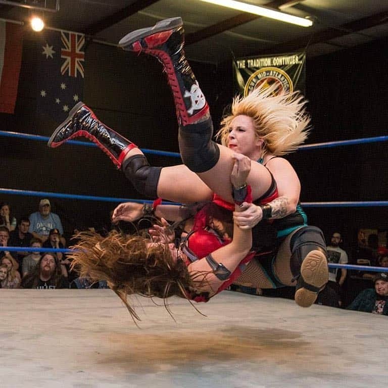 LuFisto's tweet photo. Flashback Friday of me giving the Tiger Driver 91 to @SarahRowe !! #lufisto #womenswrestling #sarahlogan #marydobson #fbf #tigerdriver91 https://t.co/FBYJQE53kW