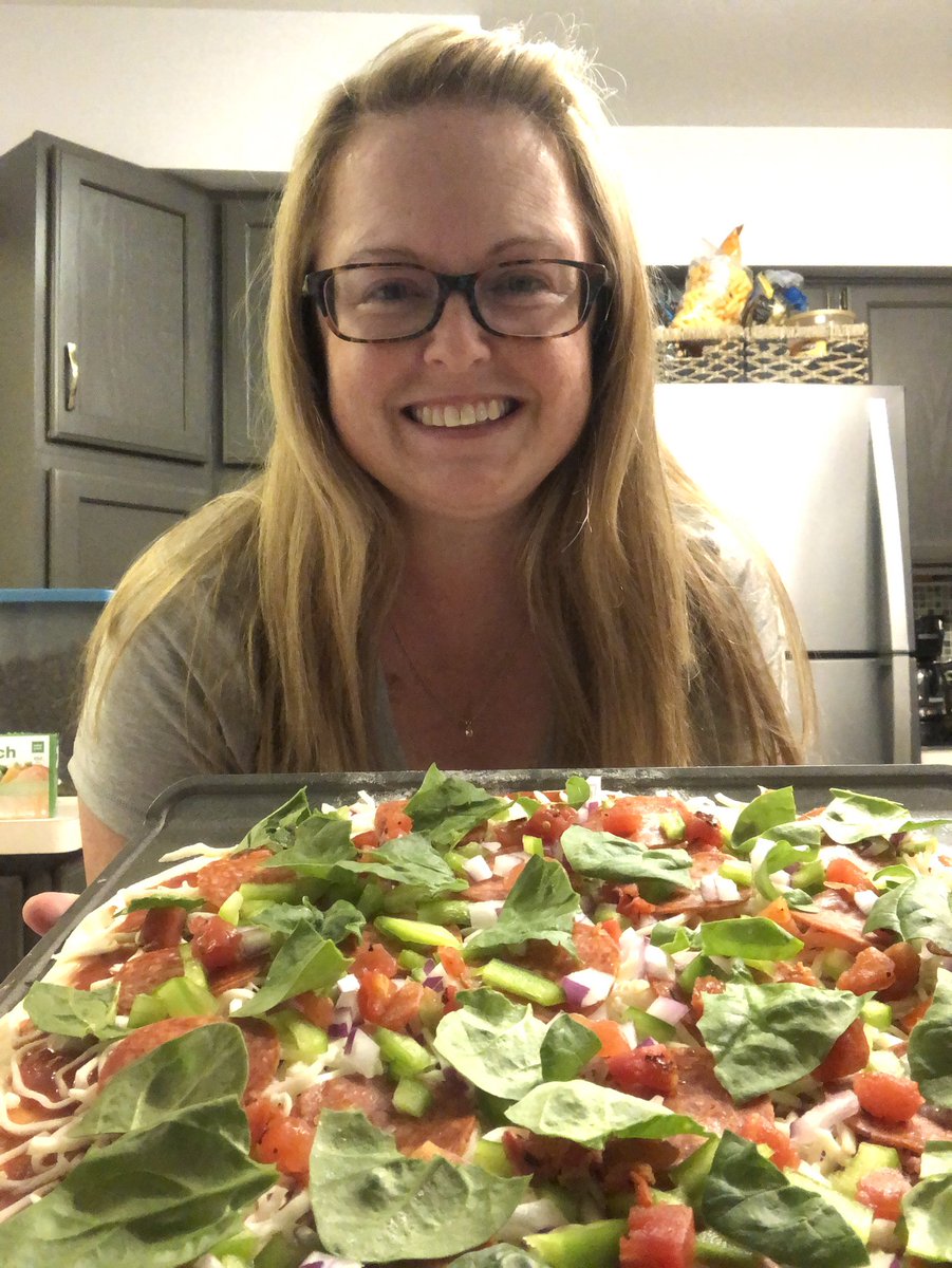 How many Olive Owls have made homemade pizza this summer? Send me your pics!  What are your favorite toppings!  #omssummerfun