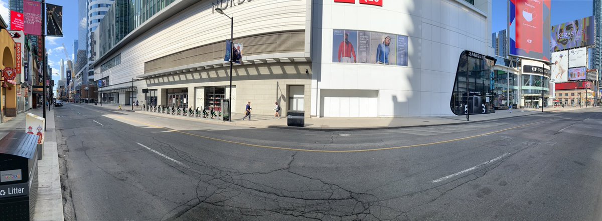 The street front of  @CFtoeatonCentre. Ouch. The Samsung showroom is  @QuadrangleArch 3/