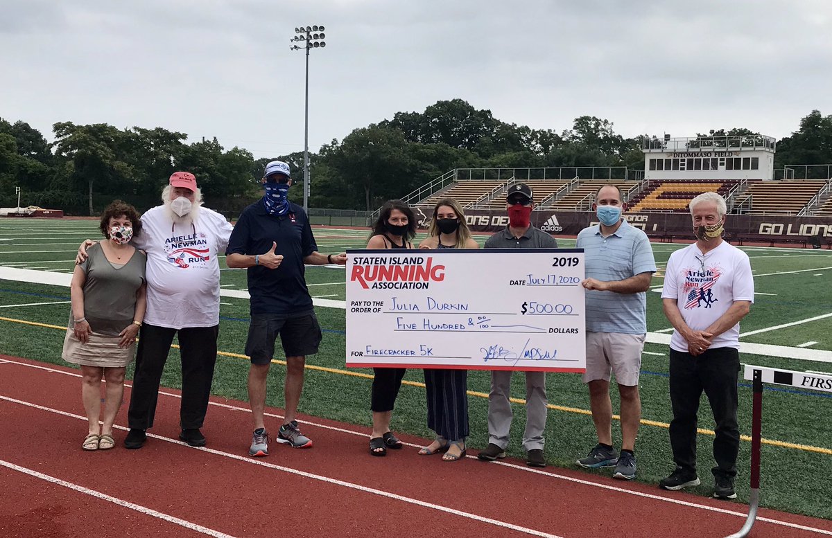 statenislandrun's tweet photo. SIRA is thrilled to donate the proceeds from #StatenIsland #Firecracker5K to support @BOLDNDSI &amp; #ArielleNewman Scholarship recipients @NDAStatenIsland seniors #JuliaDurkin &amp; #MelissaHolland. Thanks to all sponsors, runners &amp; walkers for making this possible #StatenIslandRunning https://t.co/8qRI8hjkyZ