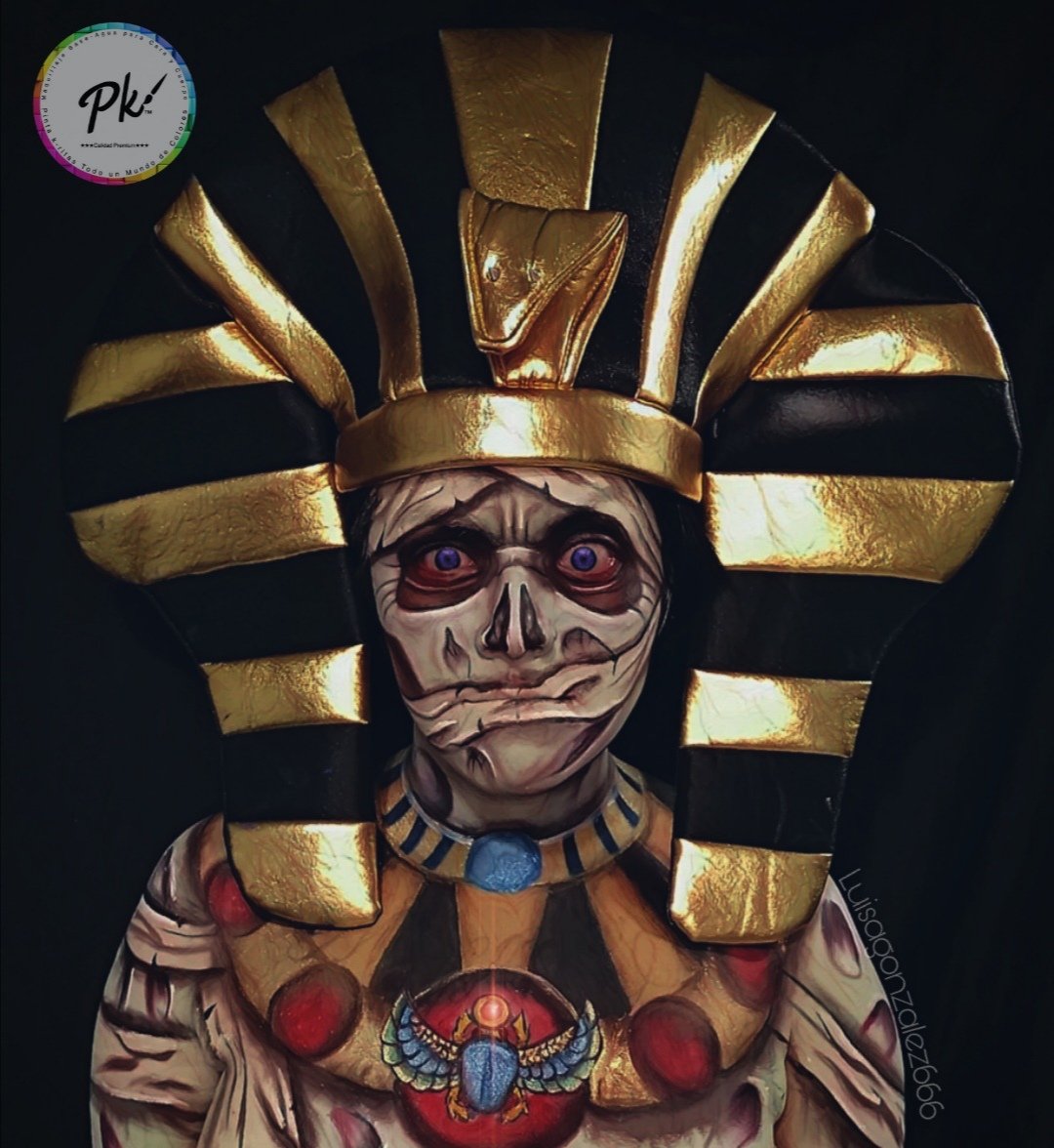 LuisaGo44415319's tweet photo. #fantasymakeup #bodypaint #bodypaiting #Egyptian #Momia #MakeupAddict #makeuplooks #makeupideas https://t.co/hNkWbbF7aX