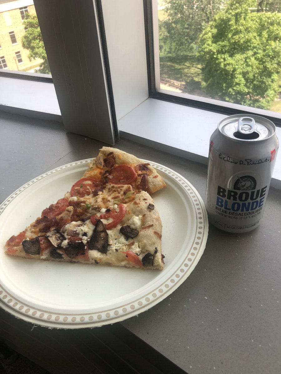 DrLAdeusi's tweet photo. You know you’re treated well when your consultant buys your team pizza and (non-alcoholic) beer 🙌🏾 https://t.co/Xr1EMRQnSG