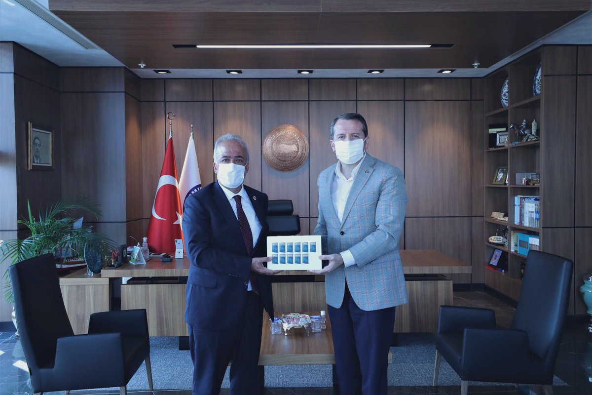 Erzurum Atatürk Üniversitesi Rektörü Prof. Dr. Ömer Çomaklı ve Atatürk Üniversitesi Spor Bilimleri Fakültesi Dekanı Prof.Dr.Necip Fazıl Kishalı’yı ağırladık.

Atatürk Üniversitesi Rektörü Sn.Çomaklı’ya iade-i ziyaret için çok teşekkür ediyorum.
<a href="/atauni1957/">Atatürk Üniversitesi</a>