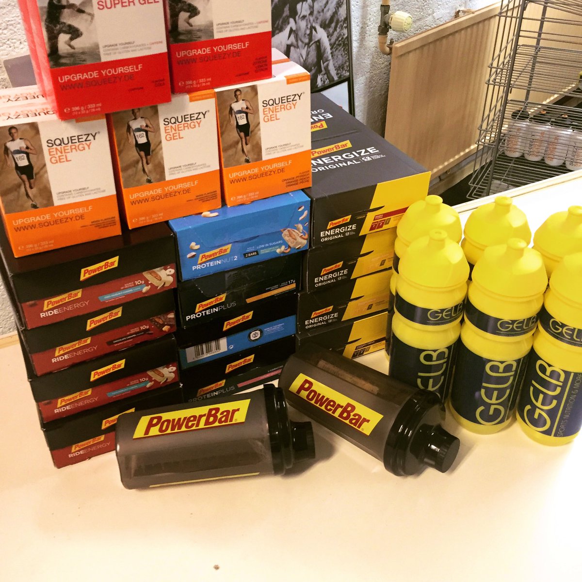 sportdrank's tweet photo. #energy #bottles #gels #trainen #fitness https://t.co/uf3TXVH8vu