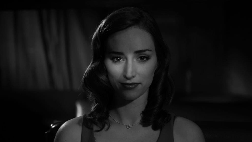 Combining classic noir with a dreamscape atmosphere...will leave the viewer mesmerized-Nigthmarish Conj. Watch now: bit.ly/2m49UDN 
#playvioletmovie #WhosPlayingWho