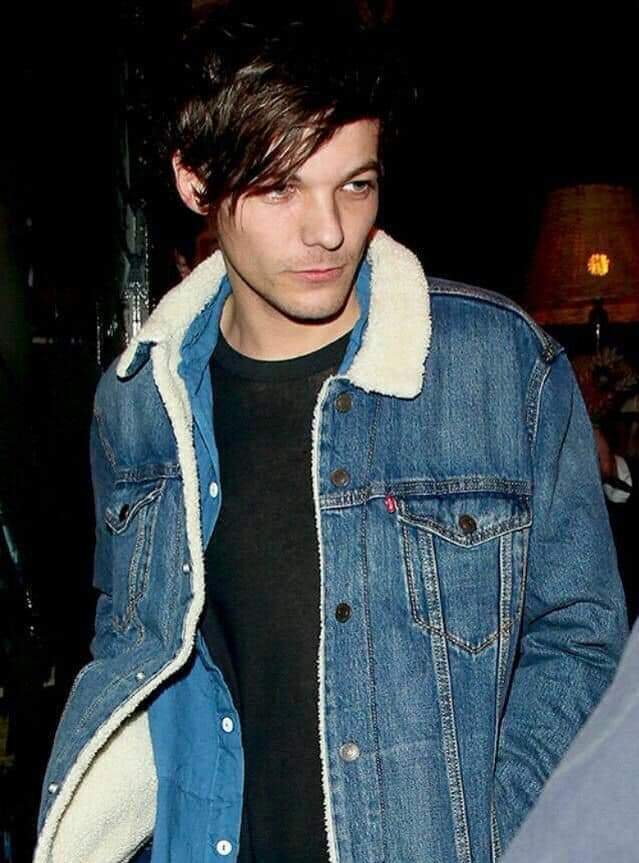 Vamos Louies, vamos a conseguir traer a nuestro Lou

SIGAN TUITEANDO 

PERU WANTS WALLS TOUR 🇵🇪 PERU WANTS WALLS TOUR 🇵🇪 PERU WANTS WALLS TOUR 🇵🇪