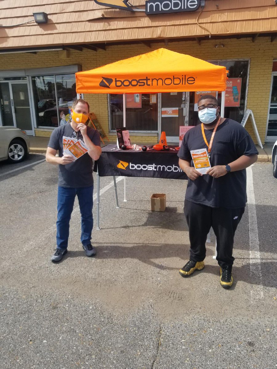 sprintbruce's tweet photo. @boostmobile @Dish $hrinkin it in Memphis! #BoostDishingDeals #$hrinkit https://t.co/kPKu14qF1Z