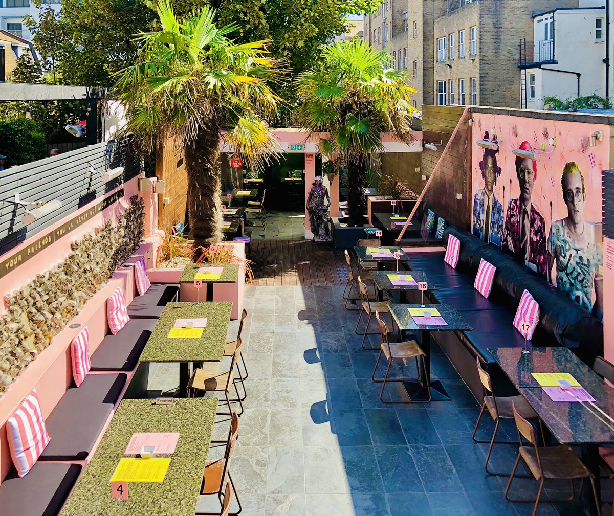 The socially distanced social club Food by YOYO TACO. Hope to see you. - reservations- office@blockbar.co.uk Block Bar. Kitchen and garden. @PrideBrighton @Love_Brighton @Wriggle_Brghtn @brightontour @BrightonVisitor @BigHugBrewing