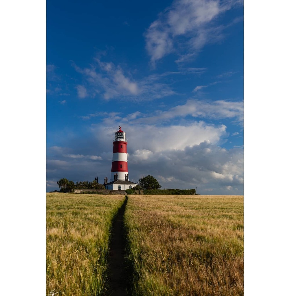 abhishekbagchi's tweet photo. Early evening light
#photography #landscapephotography #landscape #architecturephotography #architecture #goldenhour #sunset #shotoncanon #canon6d #fields #norfolk #norfolkcoast #coast #lighthouse #lighthouses #lightroom #photoshop #igersnorfolk #visitno… https://t.co/dB15Q2b7r5 https://t.co/4ibMsVqPOo