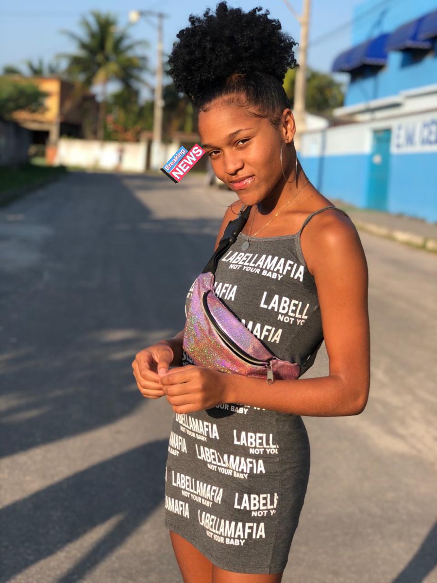 Lorrane37118588's tweet photo. Trava/ na blz kkkk..😂💗✨ https://t.co/luogSSdJjh