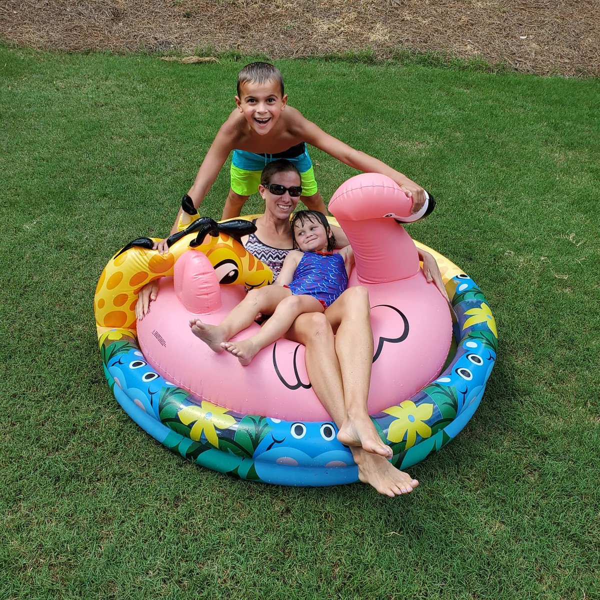 LizRiffert's tweet image. We're missing the neighborhood pool this week waiting on test results to come back in. Even though we think it will come back negative we're taking the precautions and doing our part to prevent spreading germs #COVID19 #missingthepool #inflatableisasbigasthepool