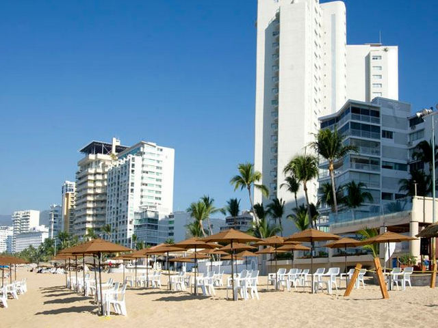 PriceTravel's tweet photo. ✨👙🌴¡Gana una estancia de 3 días, 2 noches en Hotel Real Bananas #Acapulco!

🔁¡Da RT a este 
tweet, síguenos y participa!🔁

Anunciaremos al ganador el 20/jul y se elegirá de manera aleatoria entre todos los que hayan dado RT. ¡Suerte!

#QuieroGanar https://t.co/ou3PfOSmiB