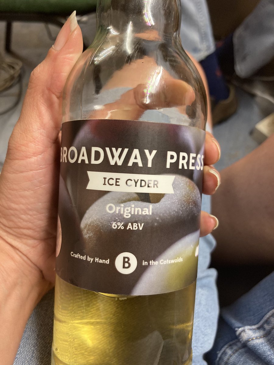 CiderShackBA21's tweet photo. Now drinking @IcedPress original iced cyder 6%. This sampling melarky is hard work you know!! π#cider #cidersampling #cidertasting #realcider #cidershop #cidershopping #cidery #cidershop #broadwaypress #icedcider #thecidershack #thecidershackltd https://t.co/q1PWLvyufB