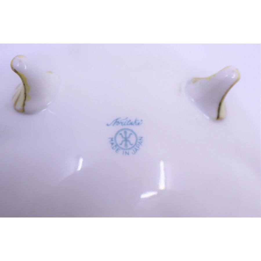 HomePierro's tweet photo. #noritake #White, #Cobalt & #Gilded #Footed #bowl
Manufacturer Noritake, made in #Japan Period Early/mid 20thc.1920 Width15 cm / 6 in Height7.5 cm / 3 in
#Backstamp Noritake #Maruki (often called #Komaru) #art #stunning #gold #stunning #antiques #antique #uk Enquire within https://t.co/ZdvHXttA1a