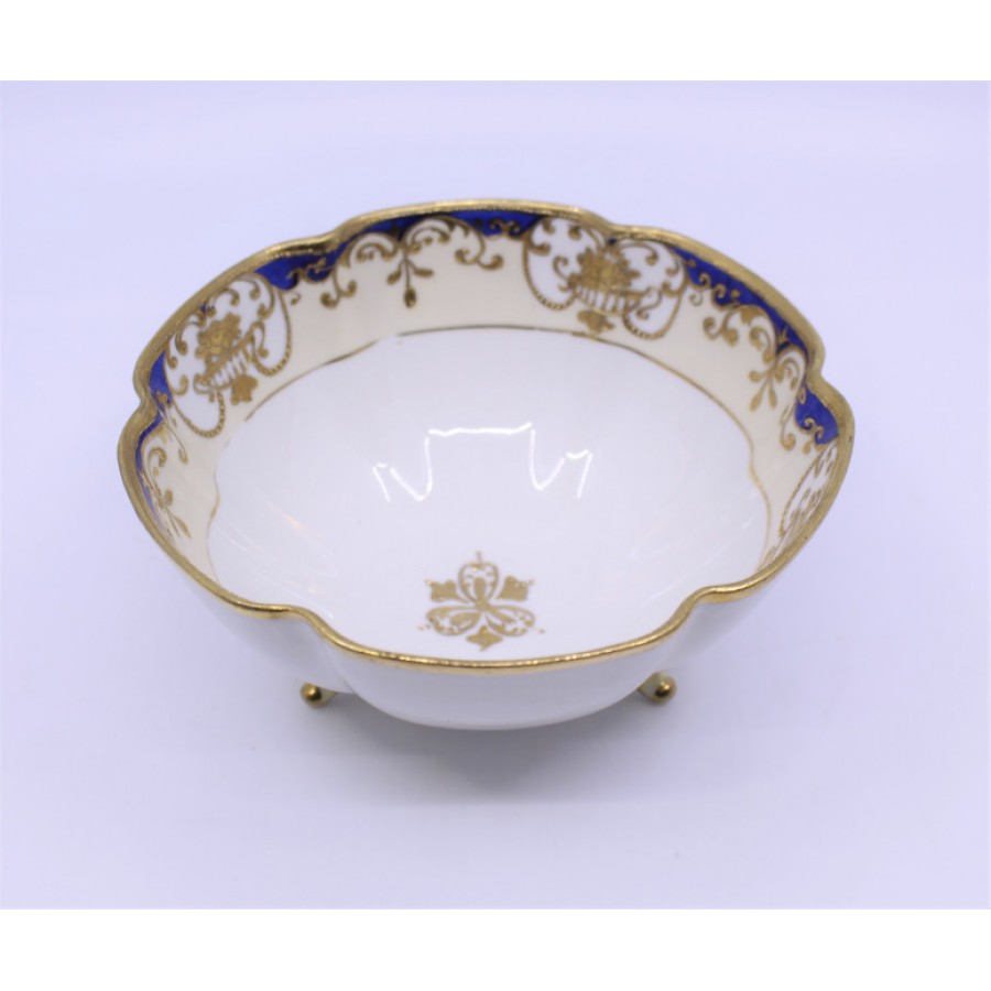 HomePierro's tweet photo. #noritake #White, #Cobalt & #Gilded #Footed #bowl
Manufacturer Noritake, made in #Japan Period Early/mid 20thc.1920 Width15 cm / 6 in Height7.5 cm / 3 in
#Backstamp Noritake #Maruki (often called #Komaru) #art #stunning #gold #stunning #antiques #antique #uk Enquire within https://t.co/ZdvHXttA1a