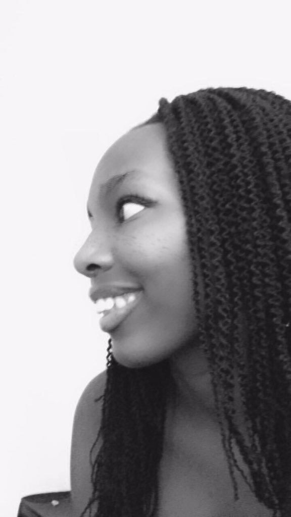ThegirlSuzy's tweet photo. Suzians, the real pepper has started, and we won’t hesitate to spray it in all directions, but I need us all to agree on our Fanbase name❤️ please drop your idea in the comment section #HouseOfTachaPremiers https://t.co/gI3qcfbiQK