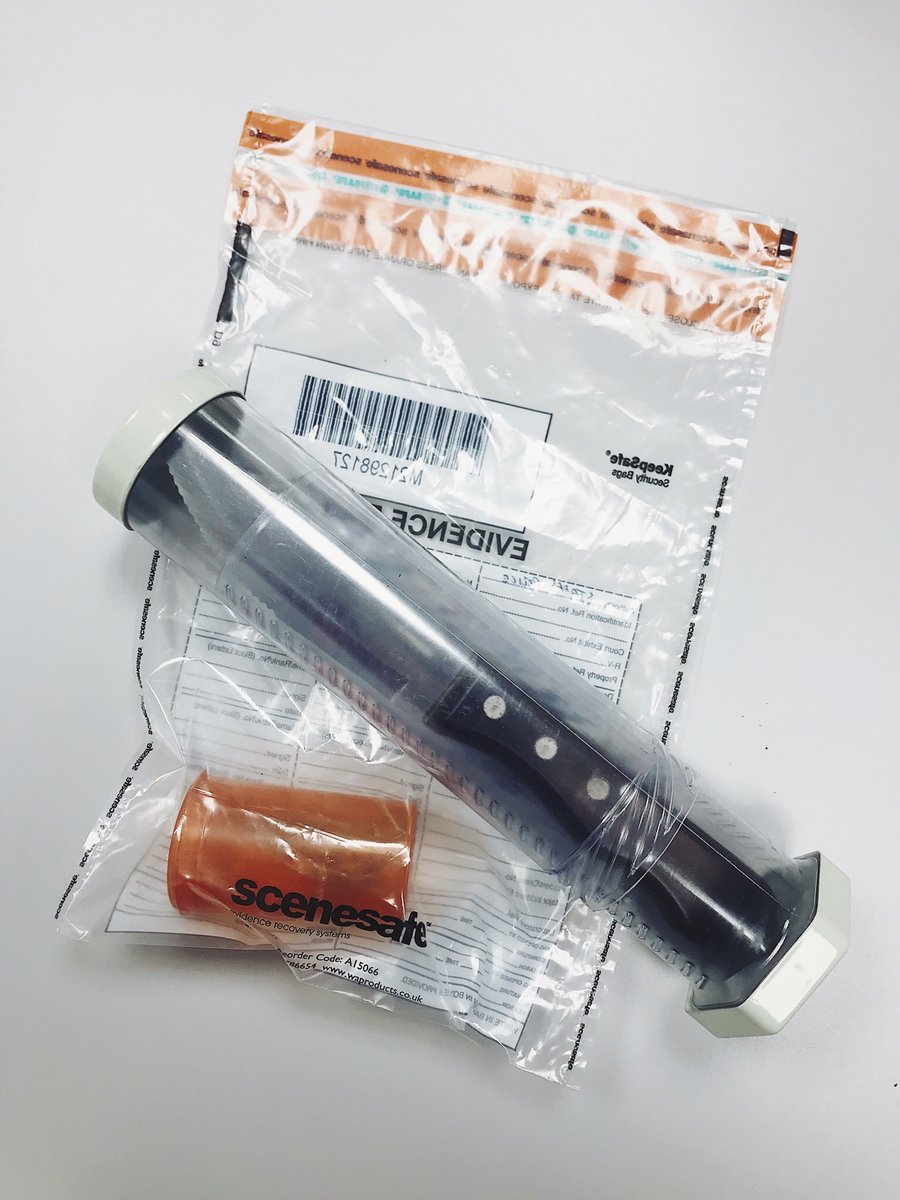 SStaffsPolice's tweet photo. Your local officers have seized cannabis and taken a knife off the streets as part of #OperationCable this evening. This was seized from near to School Road in #Himley, following info from local residents regarding ongoing anti-social behaviour at the location. https://t.co/nTNBsgOd1t