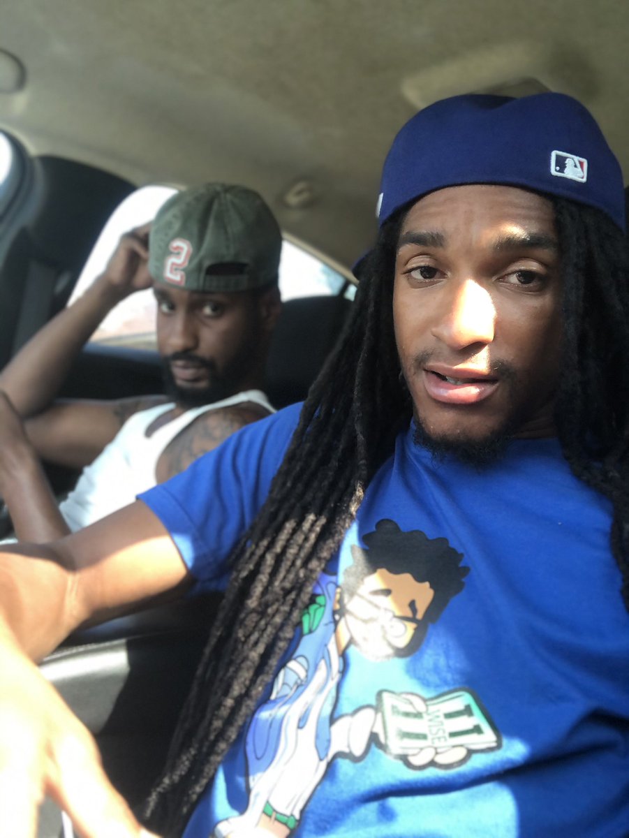 HI_MarleyG's tweet photo. 🗣YY 2WISE   Shop WISE 👉🏽@Gymshoeju  #YY #2WISE #CHICAGO #BLACKOWNED https://t.co/kgAeCbSKOa