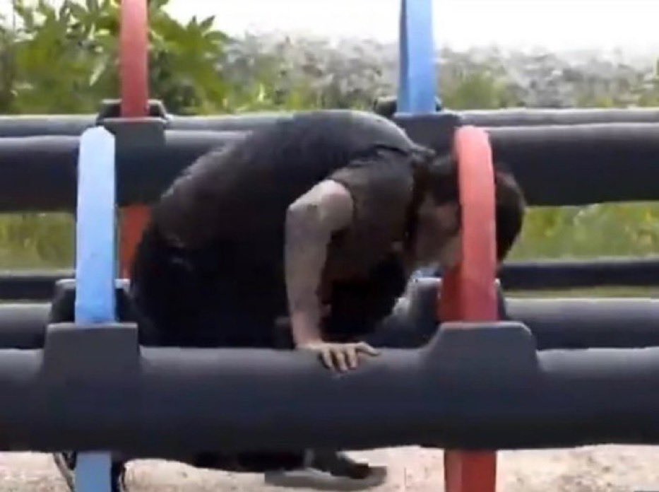 Sürekli şu lanet parkuru koyup adaletten bahseden Acun, daha noter kağıdını açiklayamadın ne hakki hukuğu TarihYazdı BarışMuratYağcı