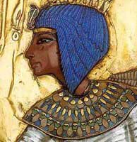 Ankhesenpaaten/Ankhesenamun is one of my favorites, even though we know almost nothing about her - they haven’t even found her tomb. She was married to her relative, Tutankhamun/Tutankhaten. She reigned as his queen for ~8 years then dissapears from history.