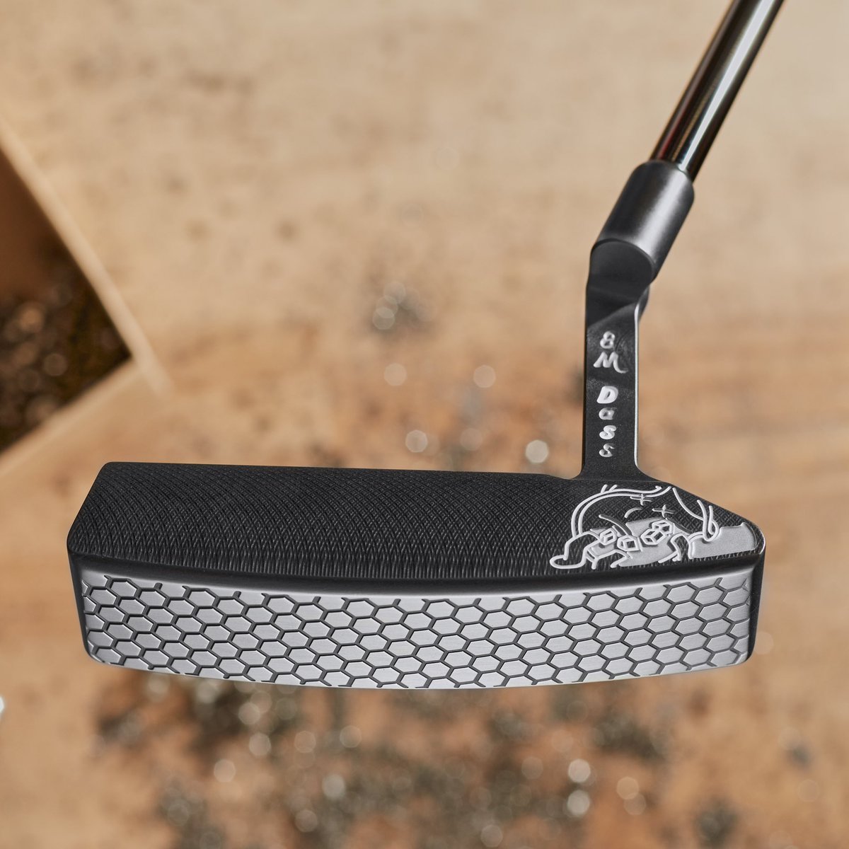 BettinardiGolf's tweet photo. H-O-N-E-Y-C-O-M-B 🔥! RJB’s #PutterofTheWeek, The DASS BB8 Mid. Wall hanger or gamer?#BettinardiGolf #DASSGood #customputter #MadeinTheUSA #pgatour #chicagogolf #golfchannel https://t.co/RsujBezhXz