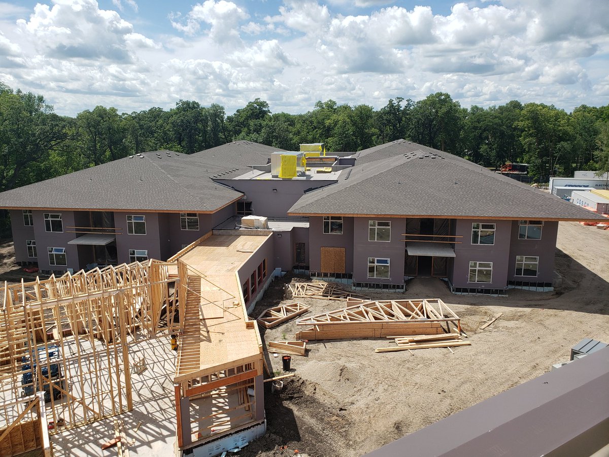 TylerK78's tweet photo. Construction continues on the Boyne Lodge Personal Care Home Project. The community space and link between the buildings is starting to take shape. A lot of work is taking place inside each of the homes. It's exciting to see the progression of the project. #carmanmb #carmanecodev https://t.co/aUd4nOyYCZ
