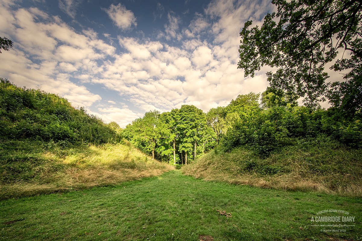 acambridgediary's tweet photo. I took another trip to the barrows at Bartlow - the largest surviving Roman burial mounds in Western Europe. The height and size of them are somewhat unimaginable until you are standing in front of them. https://t.co/52WQmVgt13