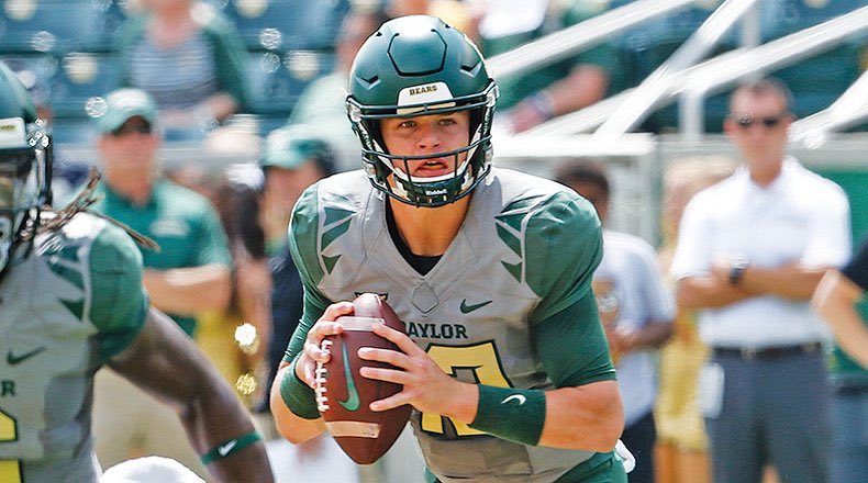 isaiahsategna1's tweet photo. Blessed to announce that I’ve been re offered a scholarship by the new Baylor staff to play football at Baylor University. @CoachMunoz13 https://t.co/bjiftt4JNm