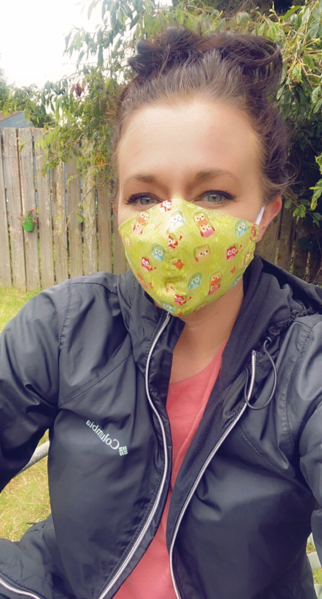 LCPH_OR's tweet photo. Why do you wear a mask or face covering?
"Why I wear a mask? I wear a mask to help halt the virus from spreading toward others and myself."
#Cover4Others #MaskUpOR #WhyIWearAMask https://t.co/halmjIelnA