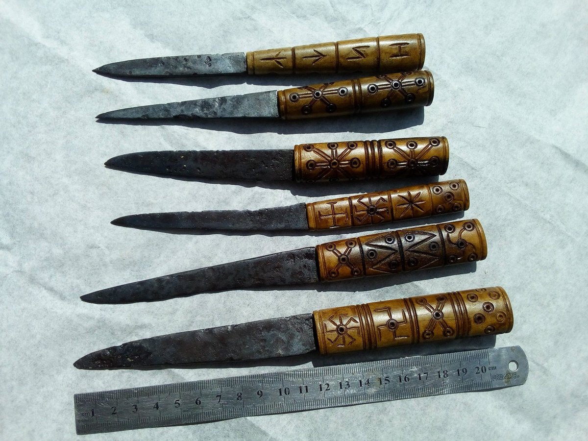 AndrewS02771425's tweet photo. Viking LARP dagger / VIP Viking Style Art Gift: ON SALE Viking Age small Knife with bone handle (Runic Pattern) https://t.co/j4Chi5DmPr #vikingdagger #damascussteel #vikinghunting #damascusvikingart #scandinaviandagger #vikingagedagger #vikingbattleaxe #norsebat https://t.co/Mkdv0OiQGi