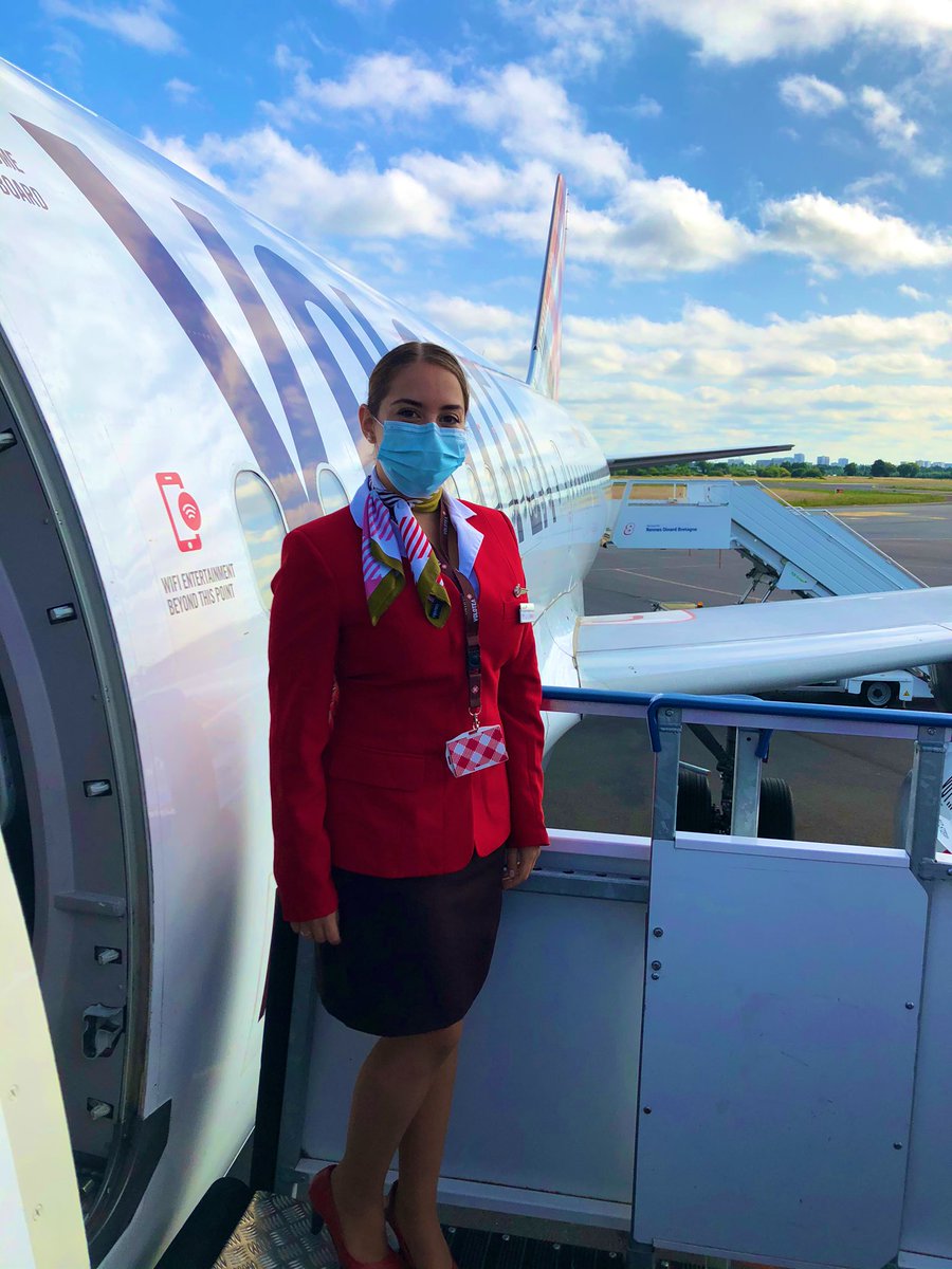 LuciaRgrh22's tweet photo. Si te gusta algo ... ¡¡¡ H A Z L O  M U C H O !!! ✈️❤️🤍🤎 https://t.co/NMp6TXViNV