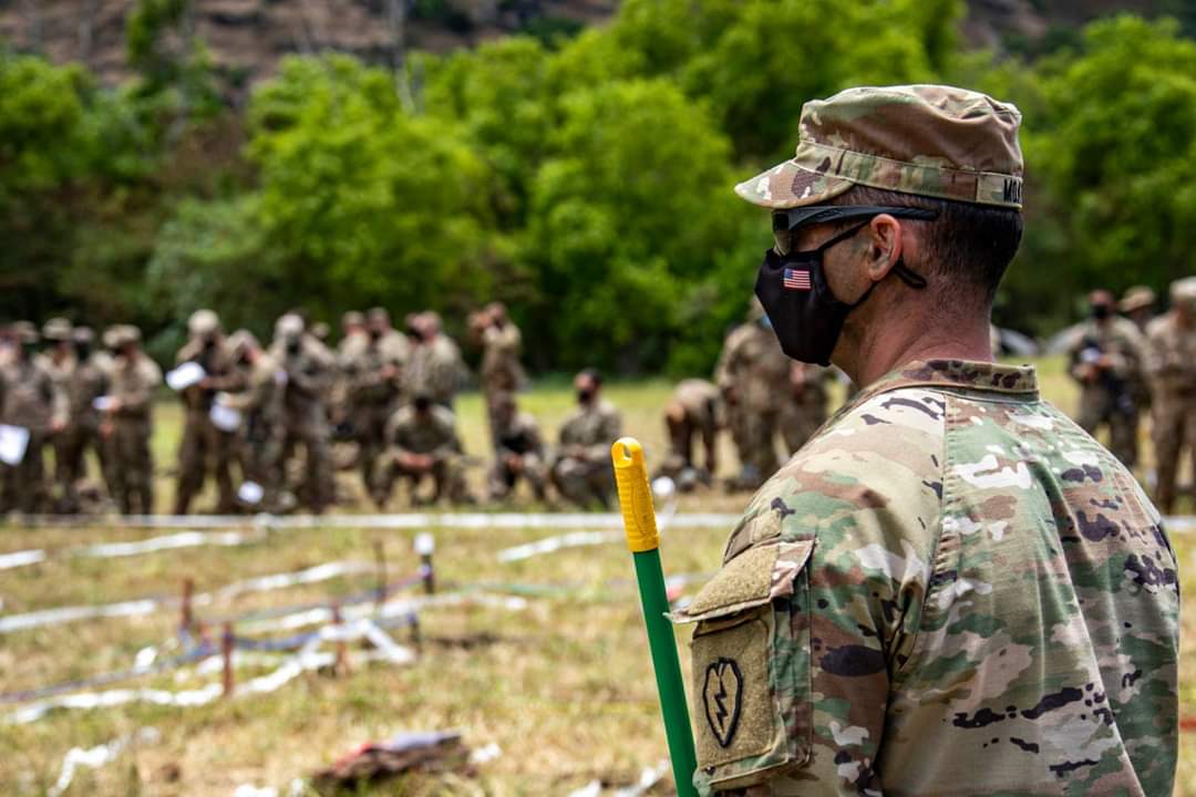 USPACOM's tweet photo. Soldiers with @USARPAC @25thID arrive at #LightningForge20 to conduct a series of combined armed rehearsals to ensure that the #WarriorBrigade is prepared and #Ready2Fight. #ArmyStrong #TropicLightning #FreeandOpenIndoPacific. https://t.co/YmiJe9CGYi