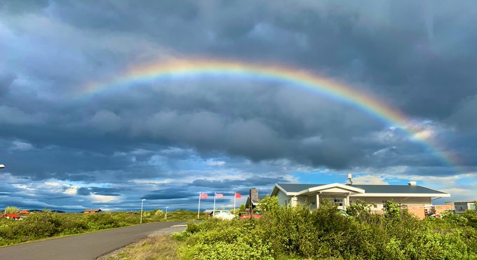 The sun might not be shining, but when you&rsquo;re with the person you love there&rsquo;s always something to delight<a href="/tag/honeymoon"class="tags"><span>#honeymoon</span></a><a href="/tag/iceland"class="tags"><span>#iceland</span></a><a href="/tag/stykkish%C3%B2lmur"class="tags"><span>#stykkish&ograve;lmur</span></a>