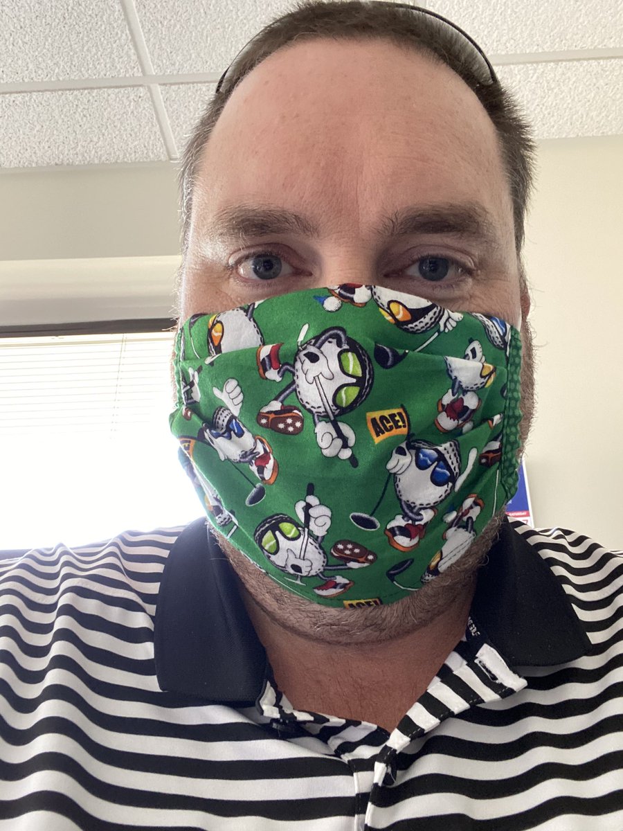 QUHawkGolf's tweet photo. Wear your mask now so we have a season in the fall!! #QUHawks https://t.co/1r6PSah297