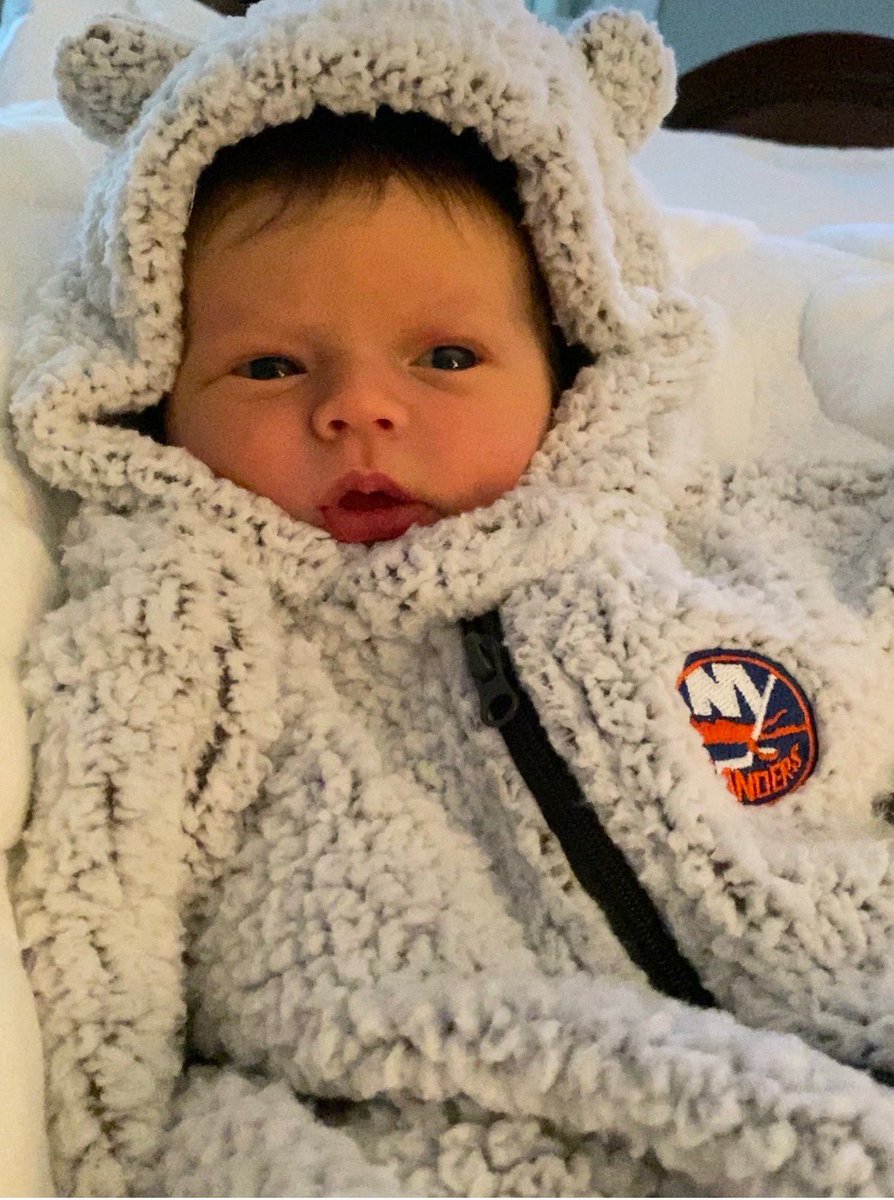 mattymarts17's tweet image. You seem confused @7BOOMERESIASON so let me clear it up for you. #LGI 🧡💙