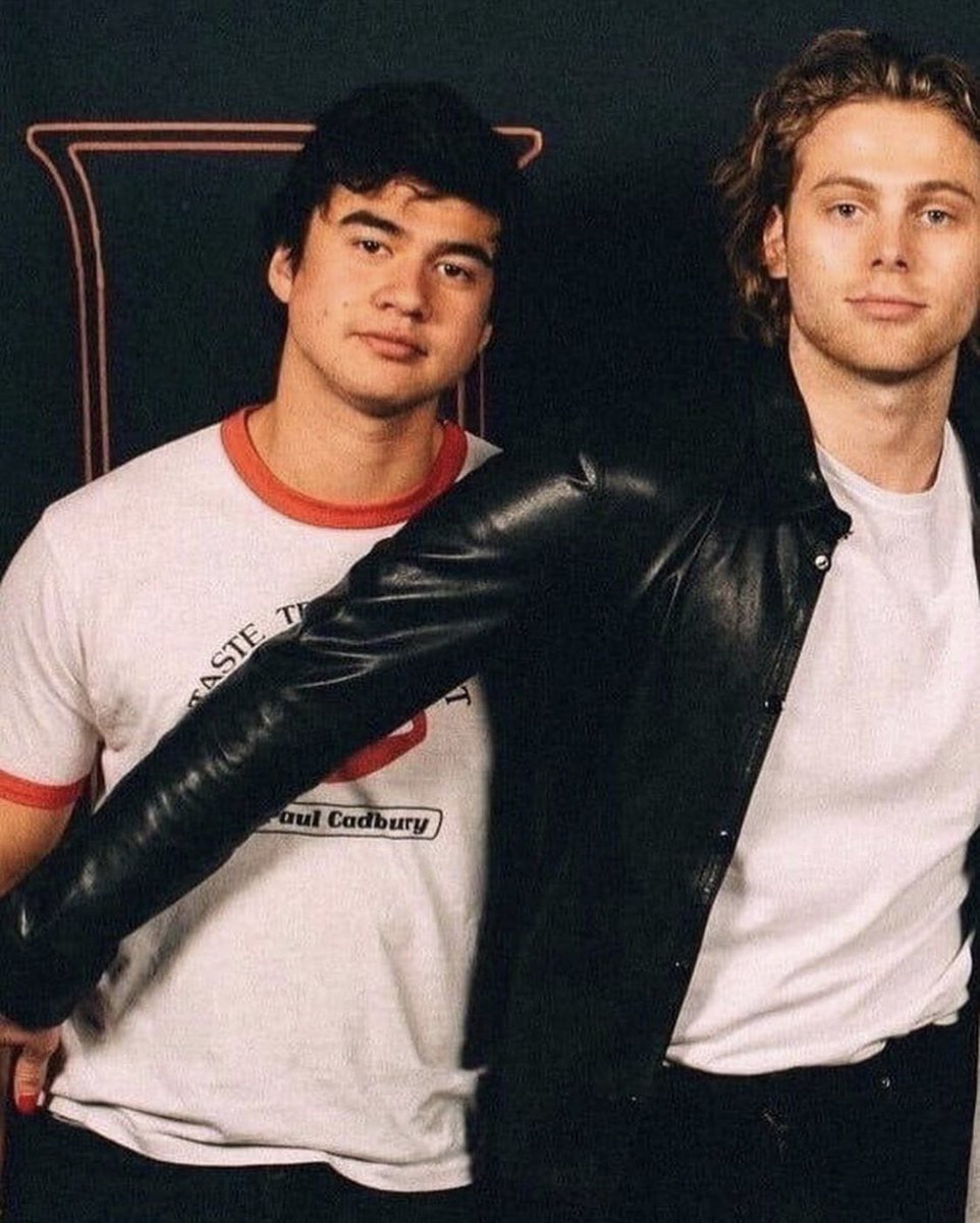 calum hood and luke hemmings: a thread