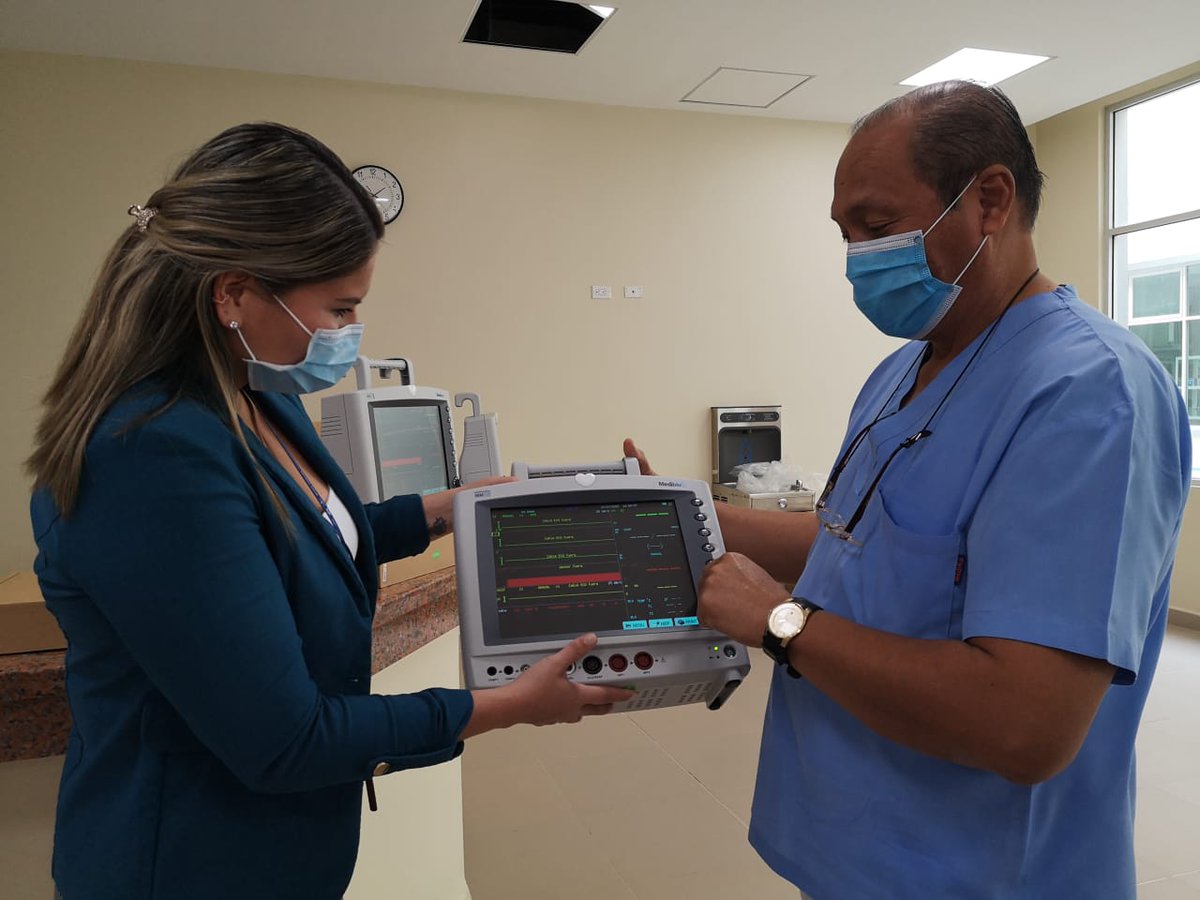 HGMonteSinai's tweet photo. Gracias al aporte solidario de la Fundación Italiana @MEDUonlus, el @HGMonteSinai recibió 6 monitores multiparámetros de signos vitales y prendas de protección personal. Estos insumos y equipamiento serán destinados a la atención de pacientes de #Covid_19. #AEcuadorLoSacamosTodos https://t.co/TKNwdvMhNN