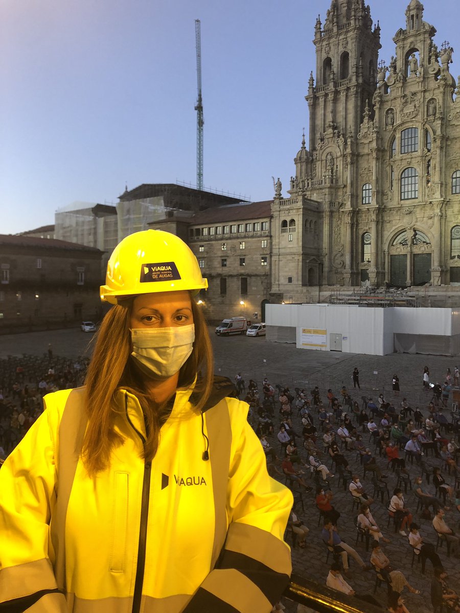 Orgullo de representar a @VIAQUA neste pregón do Apostolo tan especial xunto con moitos colectivos impricados esenciais nesta pandemia