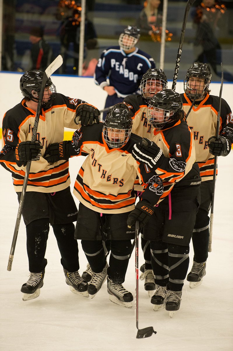 PhilStacey_SN's tweet photo. Terribly saddened to hear of the passing of former @BHS_BoysHockey state champion Jake Straw overnight at his family's home.  The goal scoring winger and animal lover was a big part of the Panthers' 2014 Division 2 state title team, and a great kid to boot. Rest in peace, Jake. https://t.co/XfyJA4rUY1