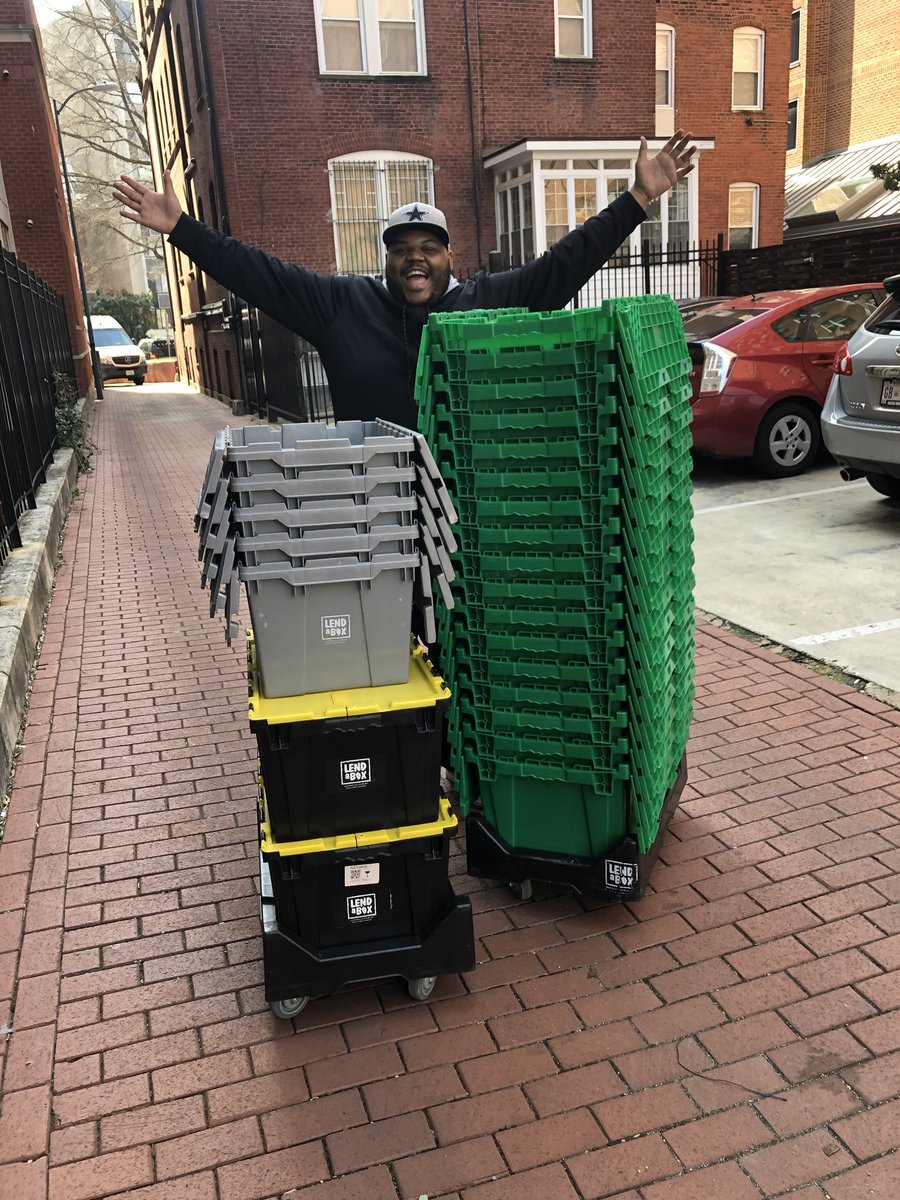 lendabox's tweet photo. #quarantinehaiku
Clean green plastic crates
Ready to pack your books and clothes?
No cardboard needed!
Hire strong backs to haul
@BookstoreMovers you should call
Time to move out now.
#movetoabetterenvironment #rentreusableboxes #betterboxes https://t.co/PJT5qfG7sZ