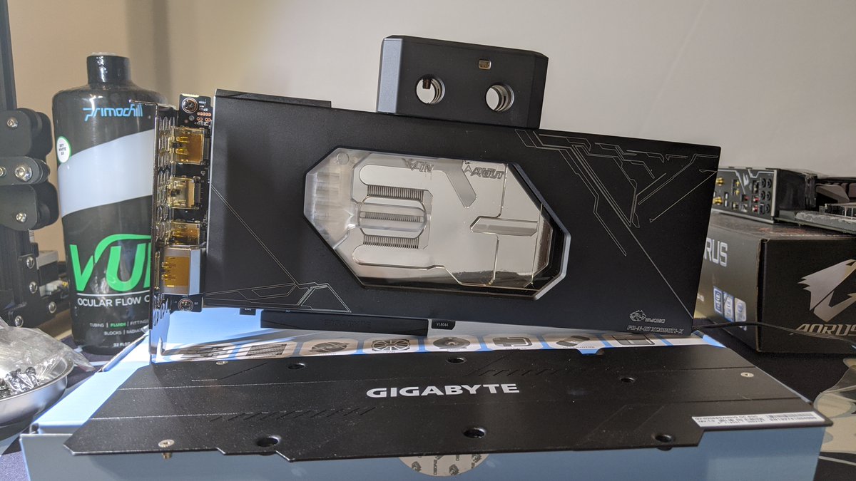 RoninMechaWorks's tweet image. Our awesome friends at @AorusOfficial  sent over an @NVIDIAGeForce RTX 2080 Super Gaming OC which we paired with a @bykski_us  GPU block for the @HITCOMMAND  Base Station!
#RTXON #HItCommand #AorusGaming #AorusOfficial #Roninmechaworks #GeForce #SponsoredBuild #watercooling #PCMR