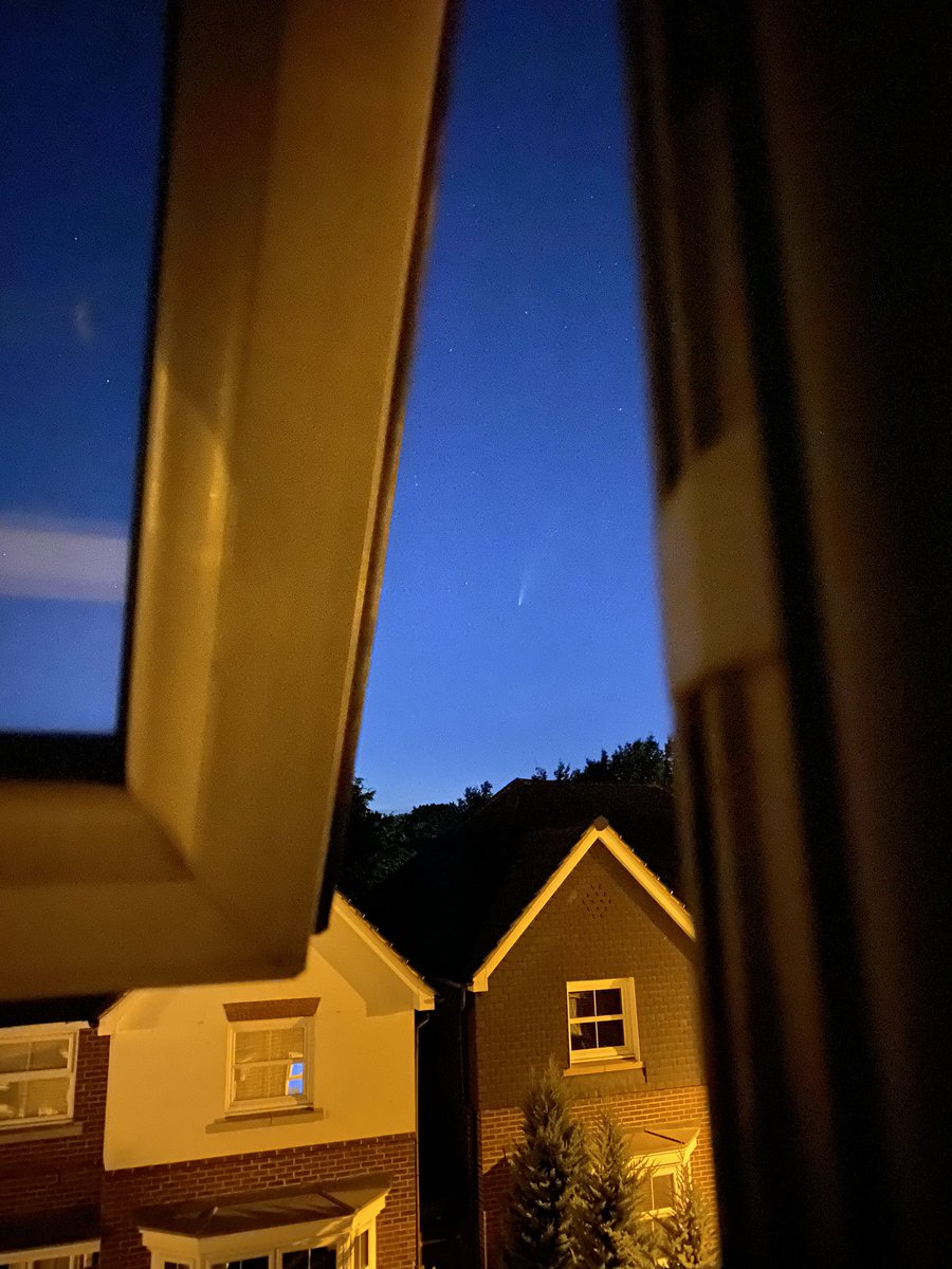 AlanRedpath's tweet image. #NeowiseComet #NEOWISE #iPhone11ProMax @VirtualAstro