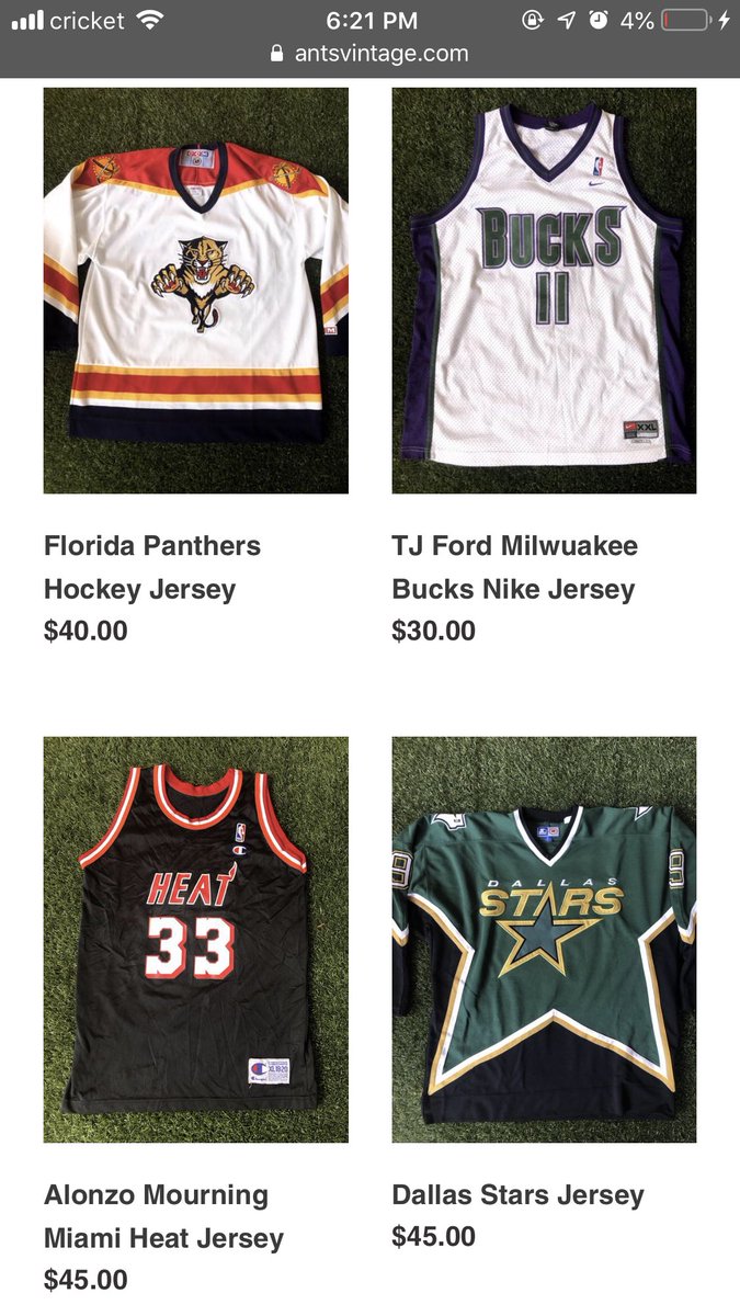 Antsvintage's tweet photo. Just dropped over 200 unique, and handpicked items to my website. Shop https://t.co/YxfLVZDNXi! https://t.co/un90dHxO0j